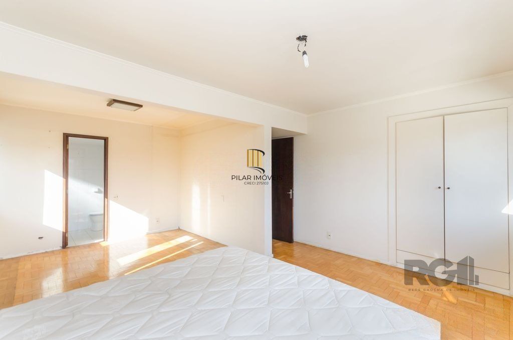 Apartamento 152m², 3 dormitórios, 2 vagas no bairro Auxiliadora