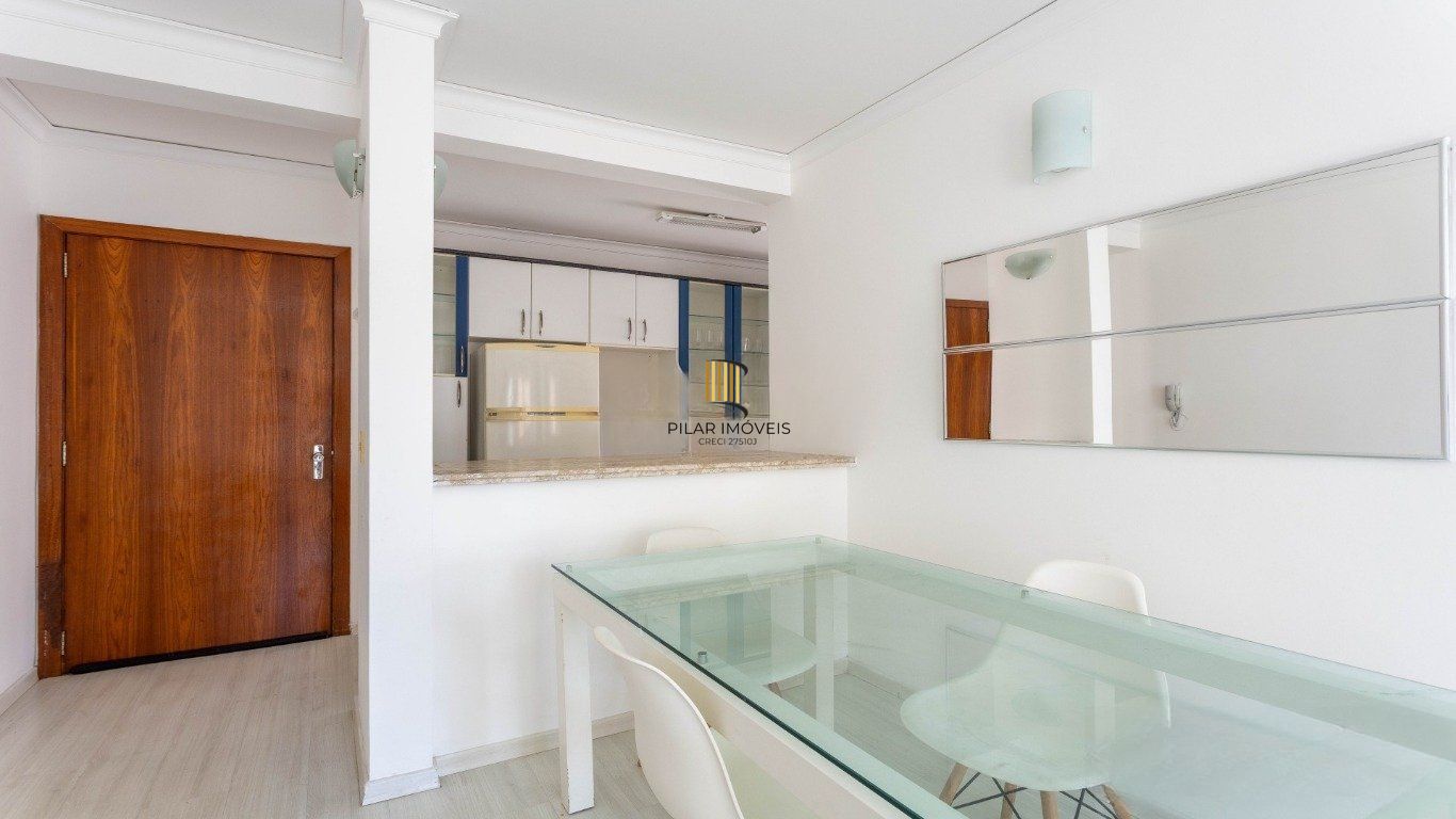 Apartamento com 2 quartos à venda em Partenon, Porto Alegre.