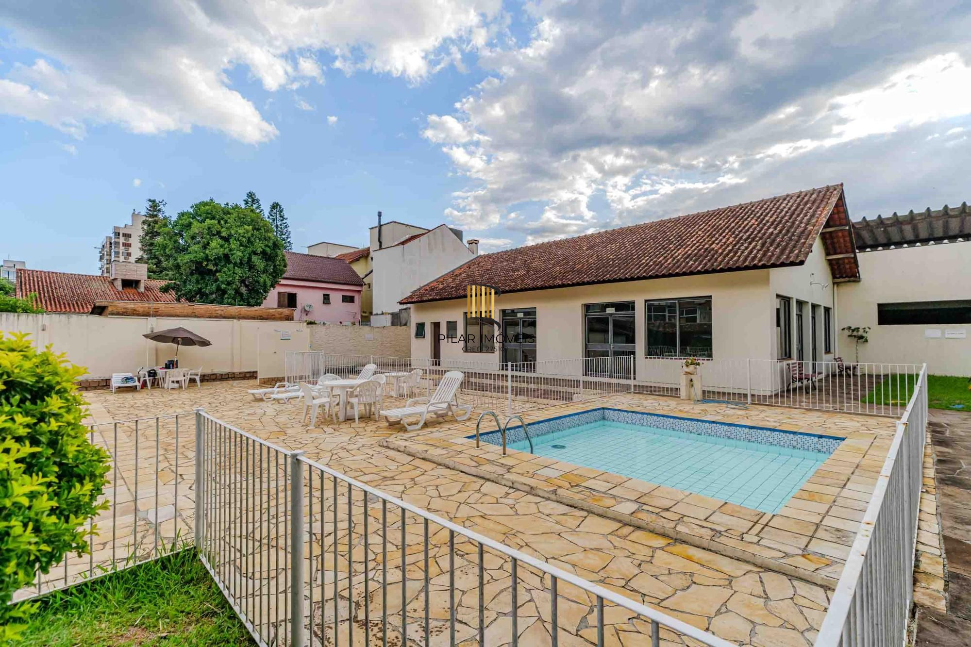 Apartamento 2 dormitórios no bairro Tristeza