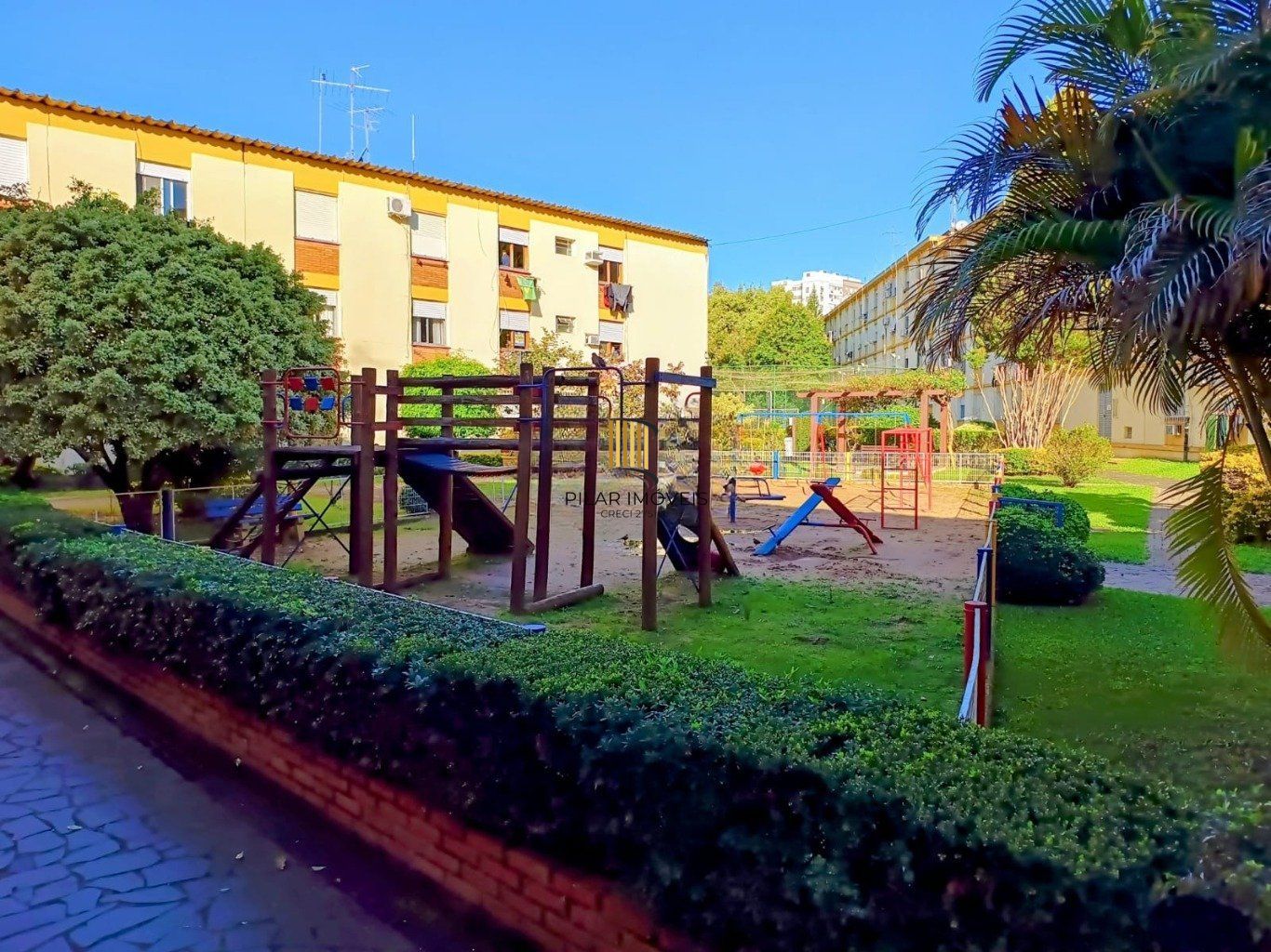 Apartamento à venda com 3 quartos 63 m²