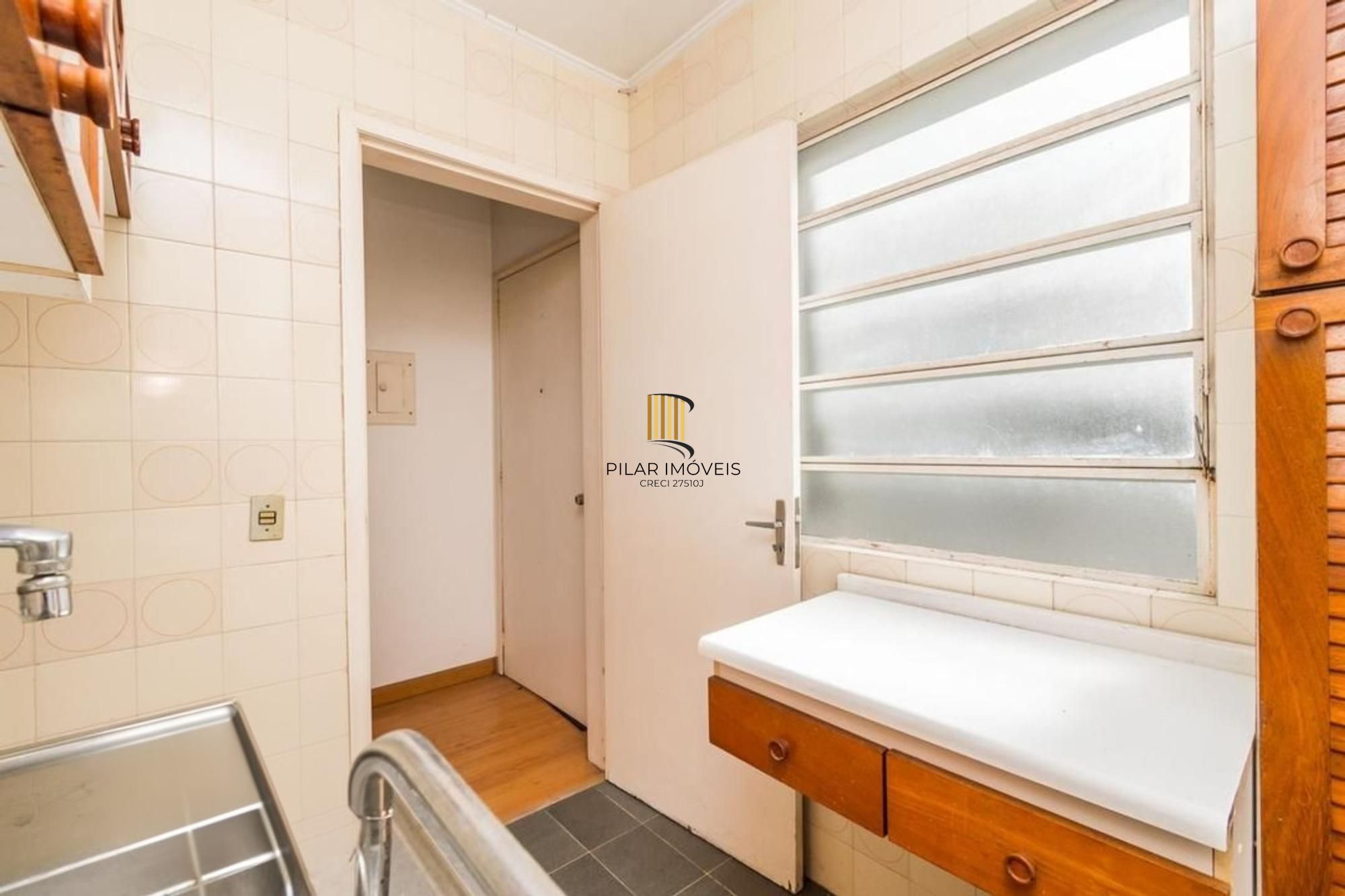 Apartamento com 2 quartos e 84m² à venda em Centro Histórico, Porto Alegre.