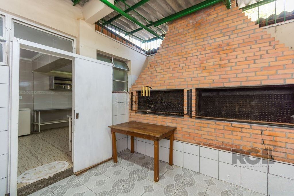 Apartamento 60m², 3 dormitórios, 1 vaga no bairro Santo Antonio
