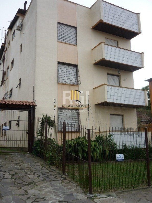 Cobertura 2 dormitórios no bairro Teresópolis