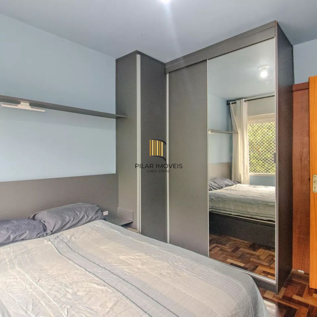 Cobertura de 2 dormitórios à venda em Passo da Areia - Porto Alegre