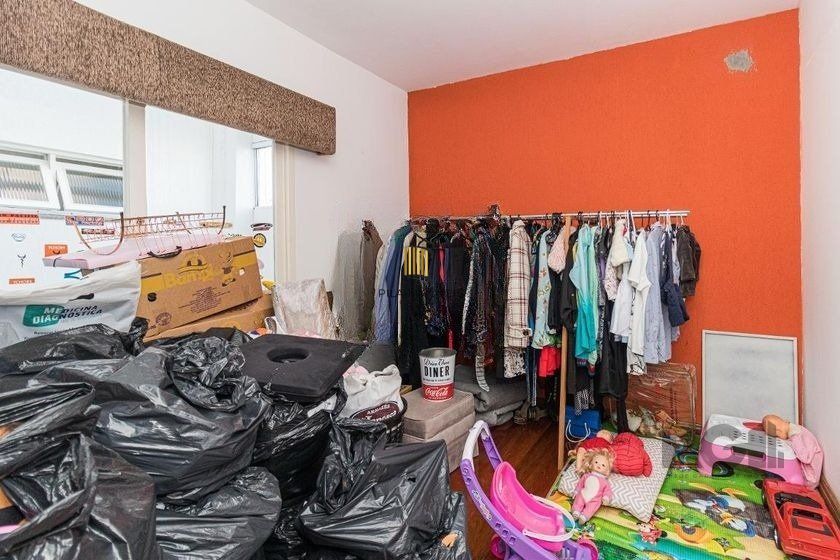 Casa Mista 266m² - 4 dormitórios, 1 suíte, 3 vagas no bairro Parque Santa Fé