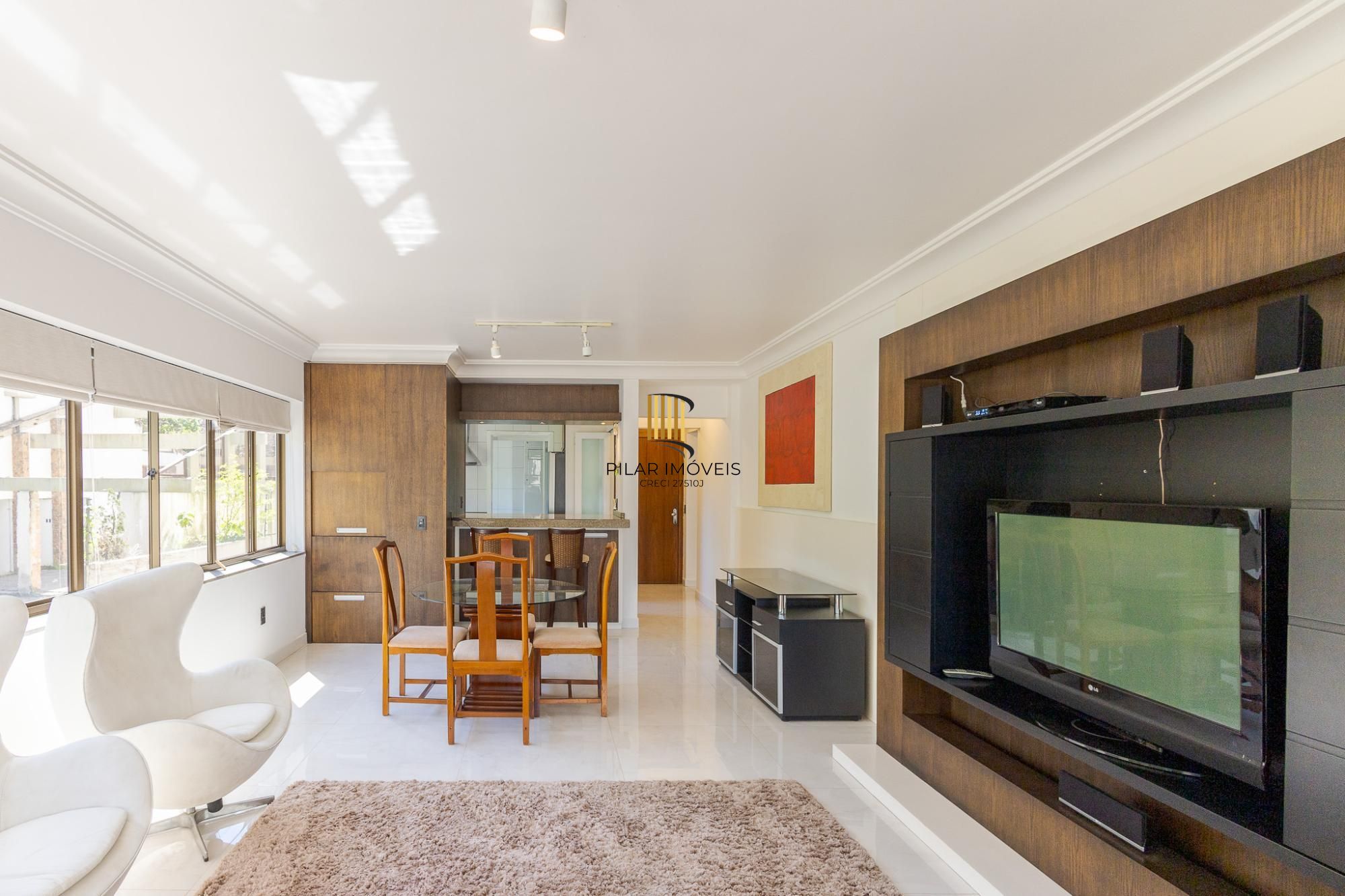 **Apartamento Mobiliado à Venda no bairro Bela Vista em Porto Alegre, RS**