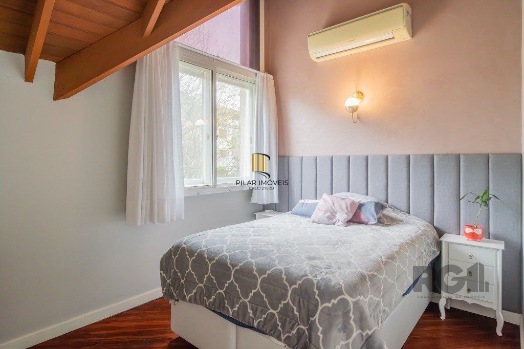 Casa em condomínio de 127m² no bairro Teresópolis