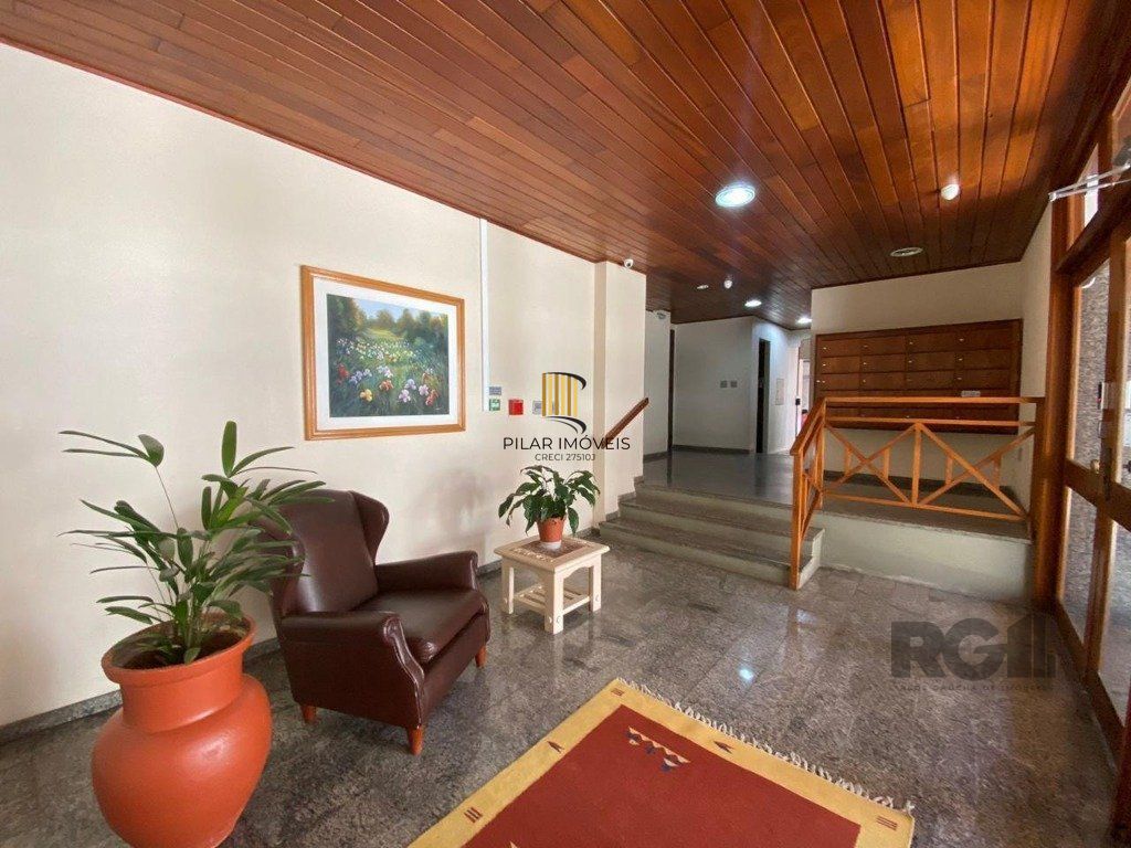 Cobertura Duplex para Venda - 269,97², 3 dorm, 1 suite, 2 vagas - Menino Deus
