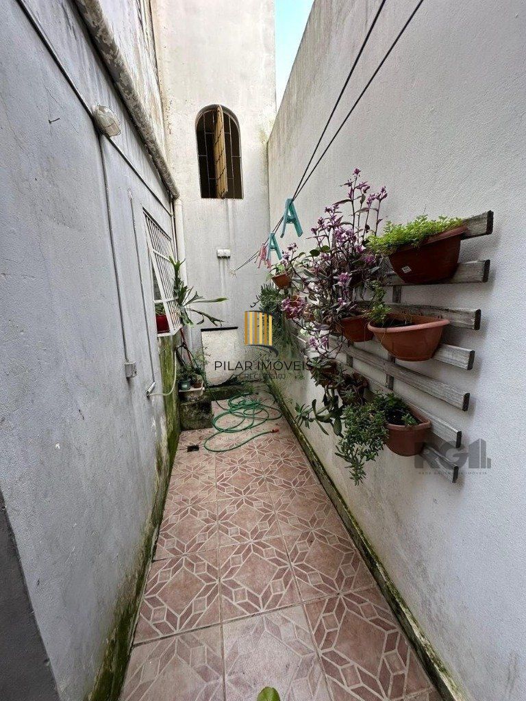 Casa de 160m² com 4 quarto no Bairro Farrapos