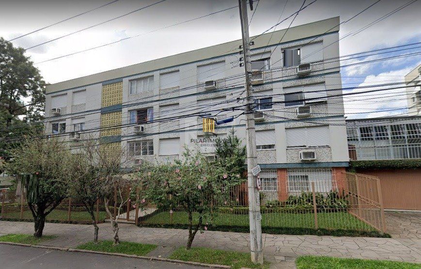 Apartamento para Venda - 128m², 3 dormitórios, 1 vaga - Menino Deus