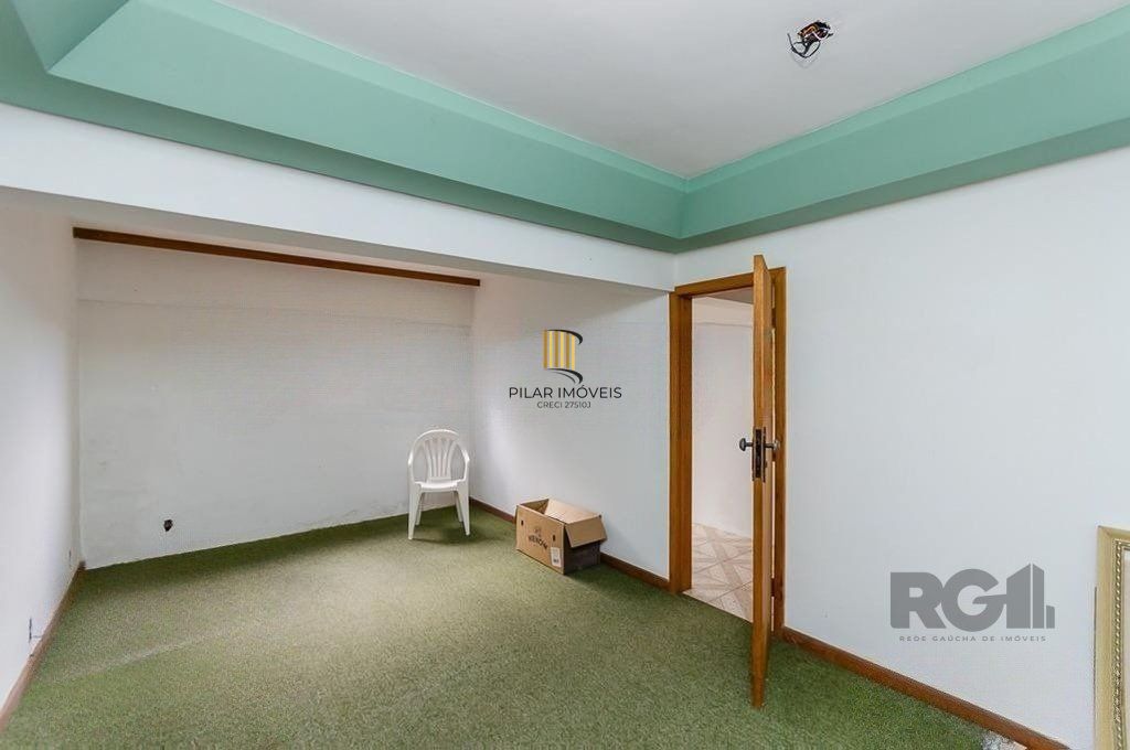Casa de 3 dormitórios no bairro Vila Jardim