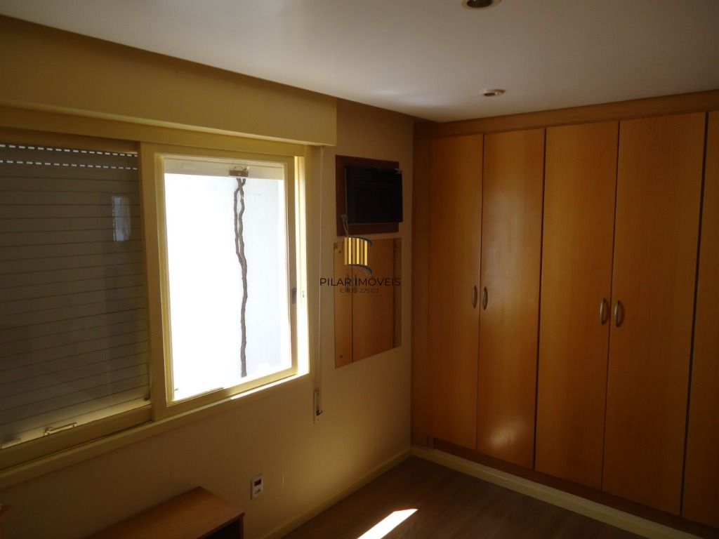 Casa para Venda - 750m², 4 dormitórios, sendo 2 suites, 5 vagas - Santa Tereza