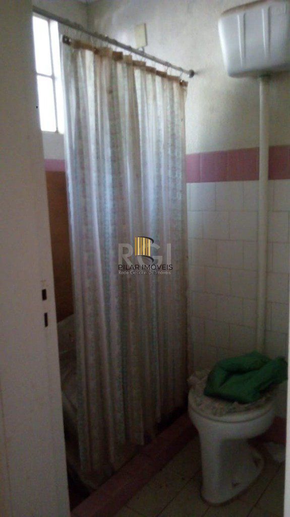 Casa para Venda - 144m², 3 dormitórios, Teresópolis