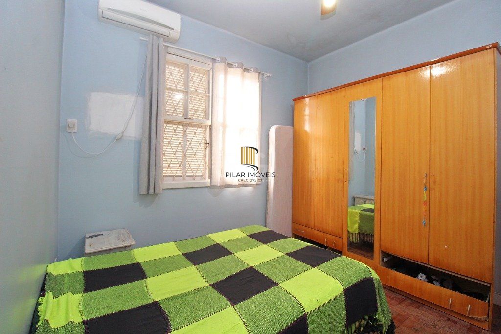 Casa para Venda - 264m², 3 dormitórios, 2 vagas - Santa Tereza