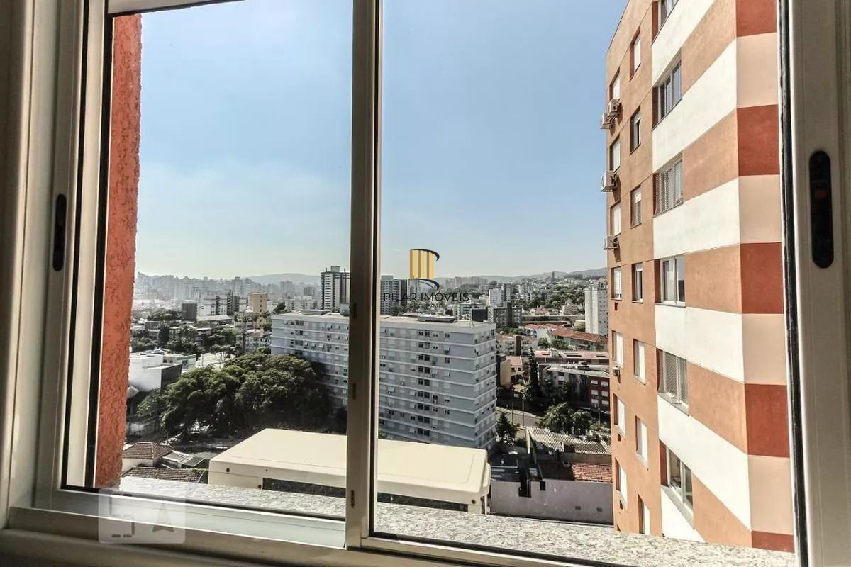 Apartamento de  01 dormitorio com vaga de garagem na Azenha - Porto alegre.