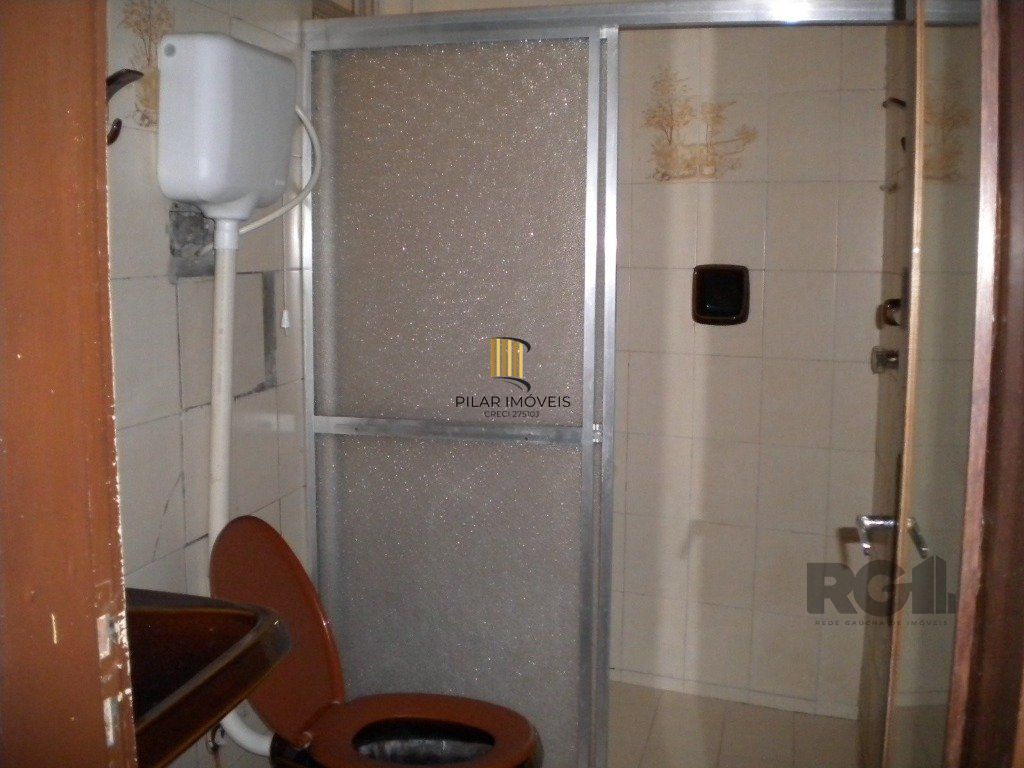 Casa com 3 quartos, 1 vaga e 110m² Travessa  Ouvidor - Santo Antônio, Porto Alegre