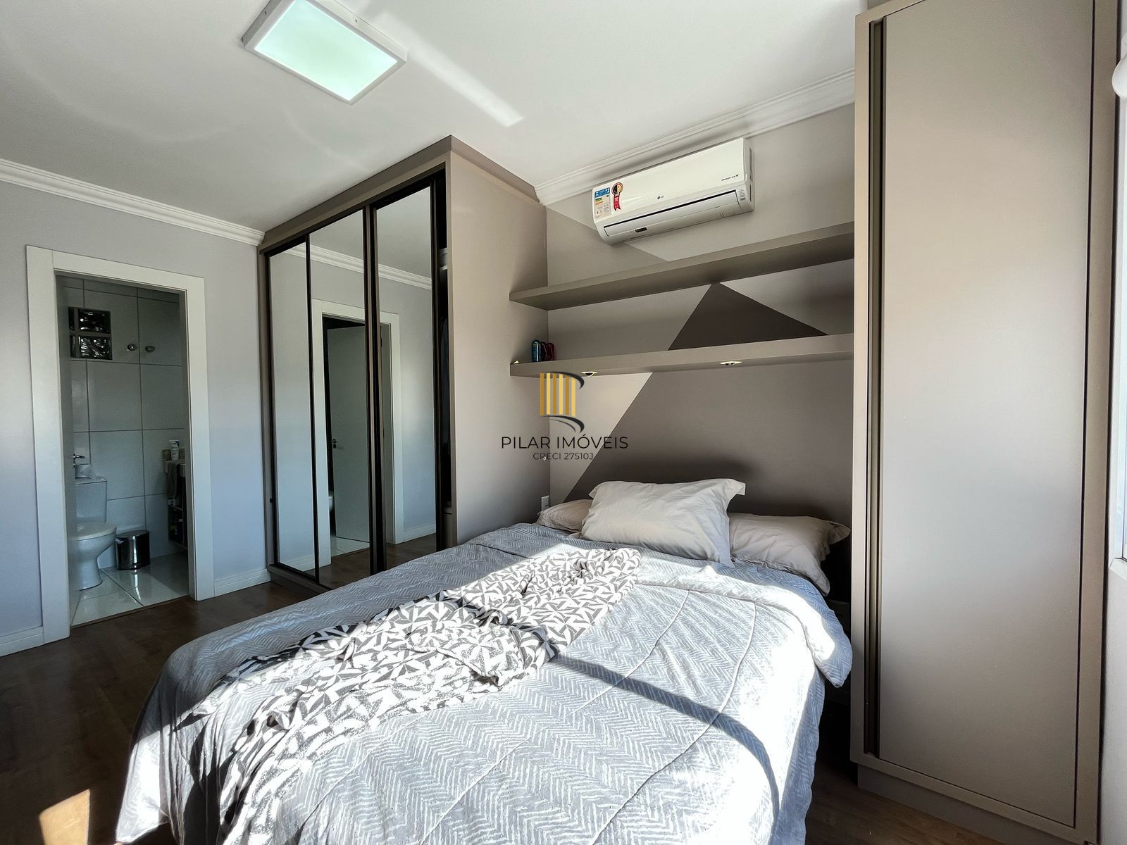 Apartamento 2 dormitórios no bairro Menino Deus
