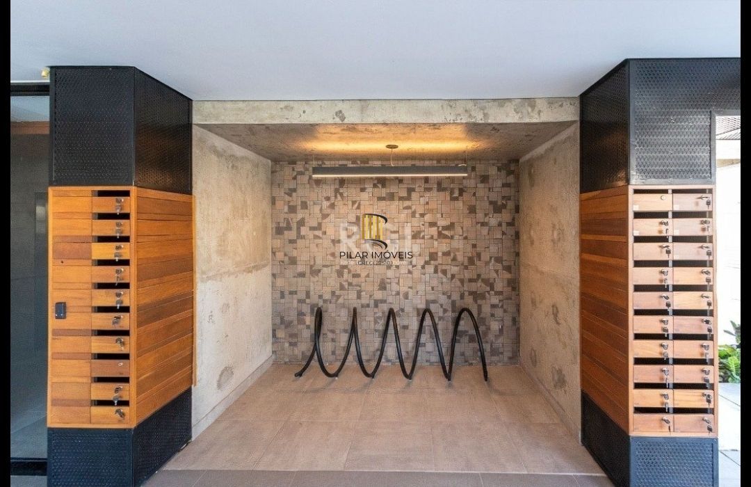 Apartamento 2 dormitórios no bairro Glória