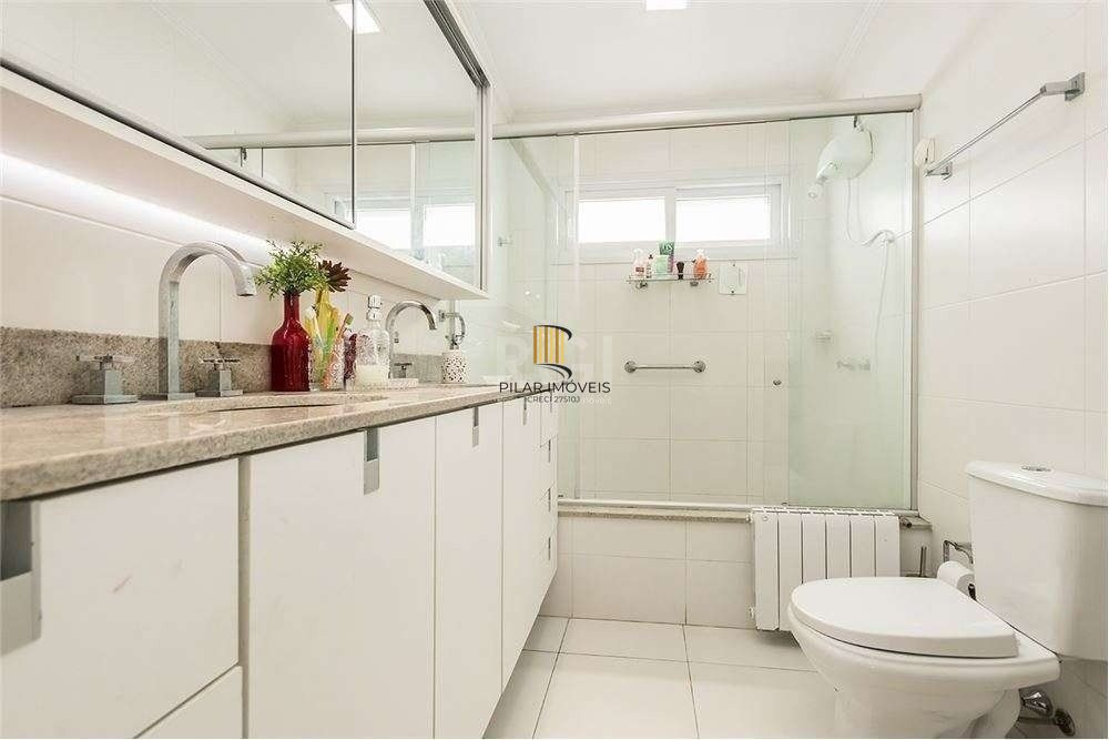 Casa de 317m², bairro jardim Lindoia