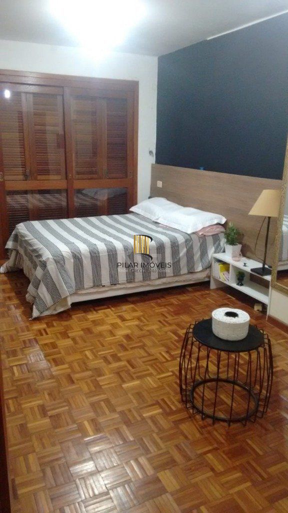 Casa Condominio para Venda - 170m², 3 dormitórios, sendo 1 suites, 2 vagas - Vila Nova