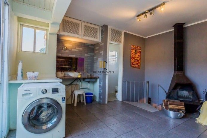 Cobertura 2 dormitórios no bairro Teresópolis