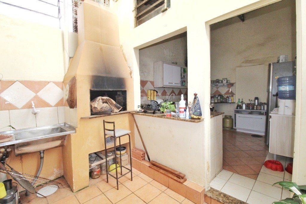 Loja para Venda - 60m², 0 dormitórios, 3 vagas - Petrópolis