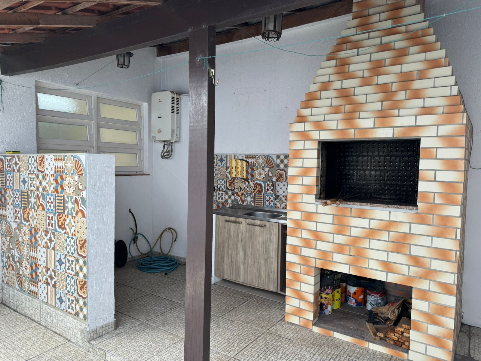 Casa em Condomínio Fechado, bairro Cavalhada