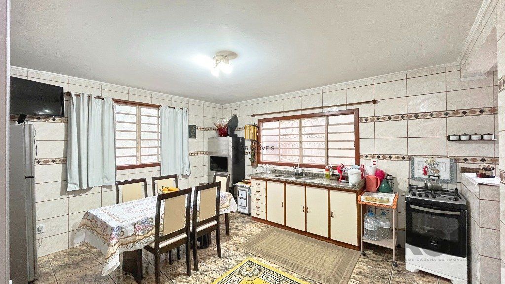 Casa 3 dormitórios no bairro Santa Tereza