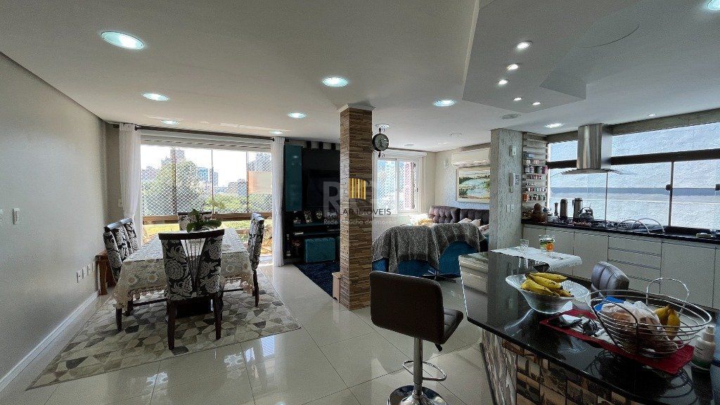 Cobertura para Venda - 211m², 3 dormitórios, sendo 1 suites, 2 vagas - Jardim Lindóia