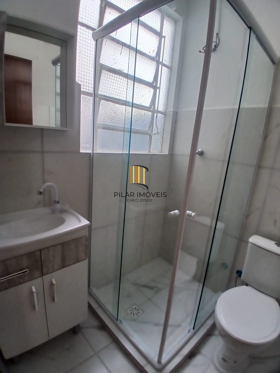Apartamento de 01 dormitorio no Passo da Areia - Porto Alegre