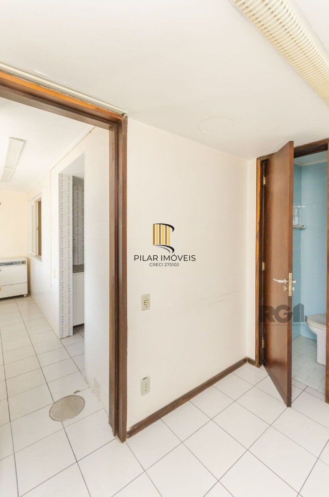 Apartamento 152m², 3 dormitórios, 2 vagas no bairro Auxiliadora