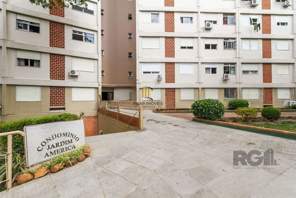 apartamento de 2 dormitórios no bairro Santo Antônio