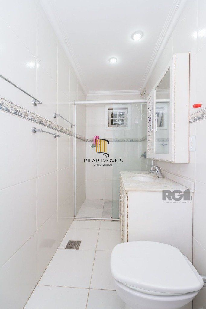 Casa 4 dormitórios no bairro Espírito Santo