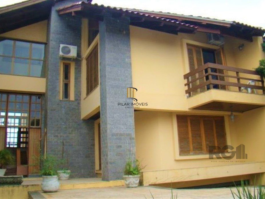 Casa de 370m² - 4 dormitórios, 2 suítes e 4 vagas de garagem no bairro Espírito Santo - Pilar Imóveis