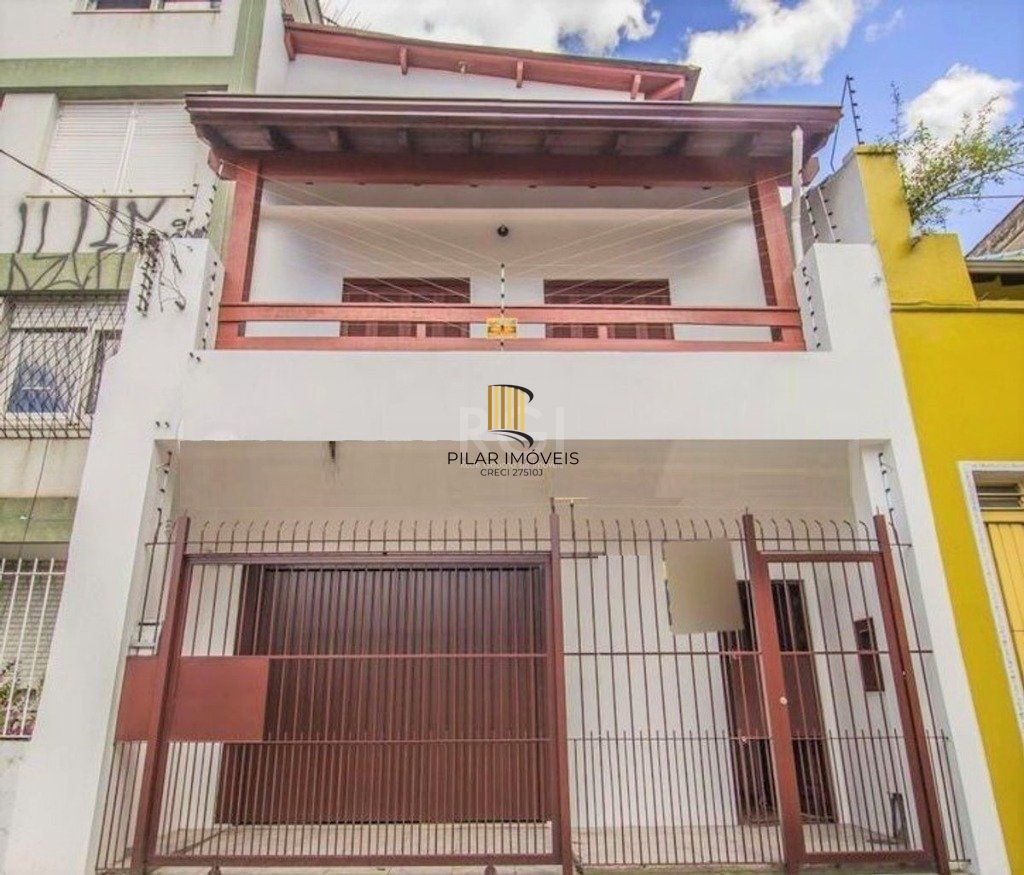 Casa para Venda - 440m², 3 dormitórios, sendo 2 suites, 2 vagas - Cidade Baixa - Pilar Imóveis