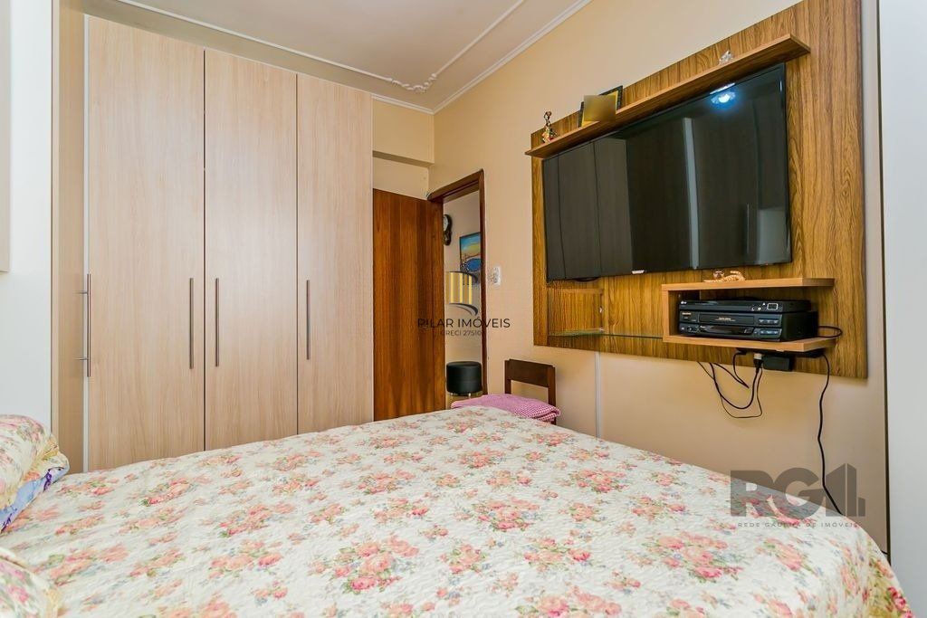 Apartamento 2 dormigtórios à venda Rua Teixeira de Freitas, Santo Antônio - Porto Alegre
