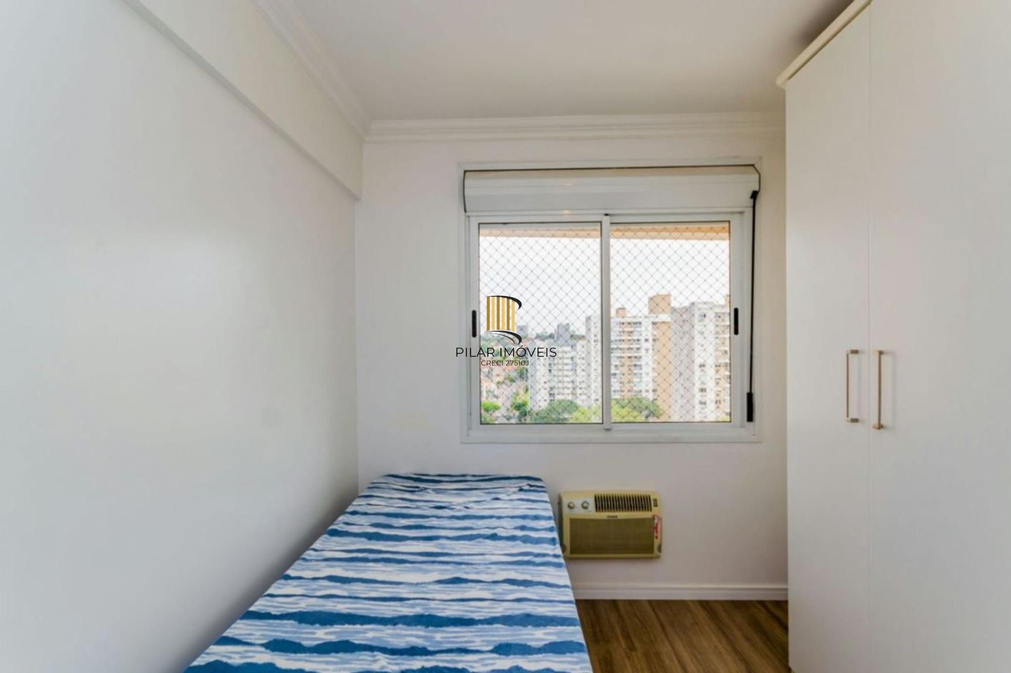 Apartamento de 3 dormitórios à venda em Passo D'areia, Porto Alegre.