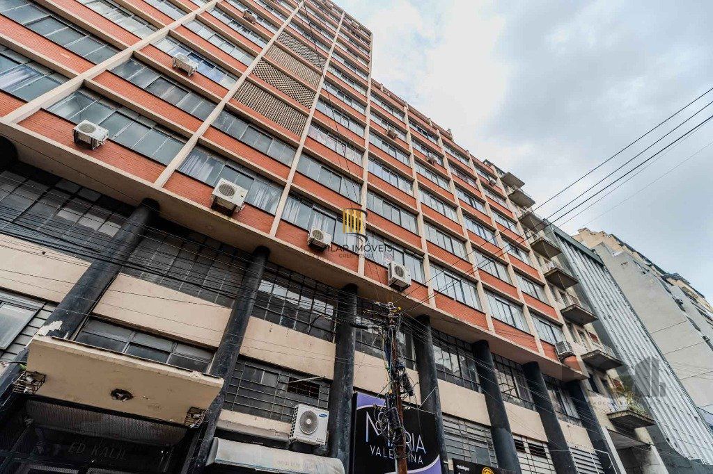 Apartamento de 89m², 2 dormitórios no Centro Histórico. 