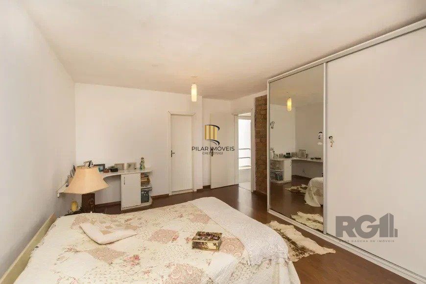 Casa 287m² - 3 suítes, 4 vagas no bairro Ipanema