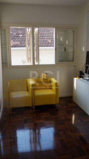 Apartamento para Venda - 77m², 3 dormitórios, Petrópolis