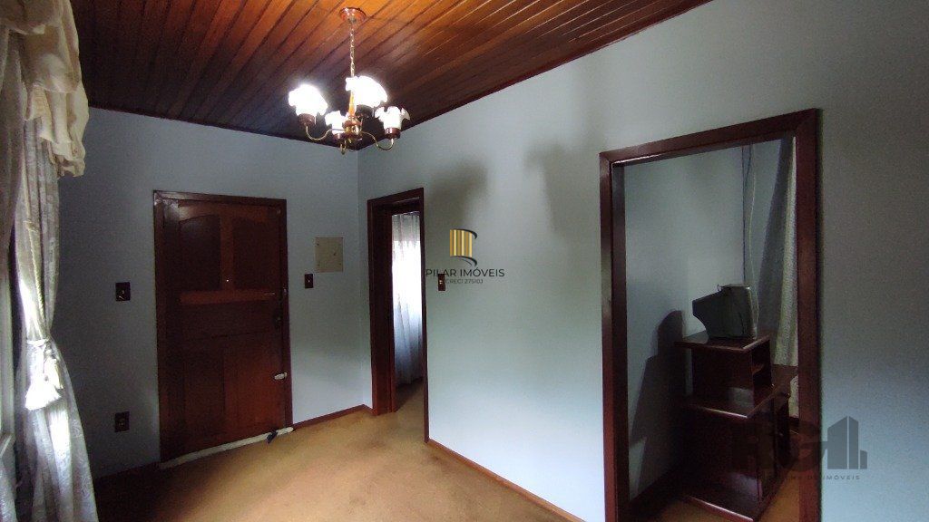 Casa 2 dormitórios no bairro Vila São José