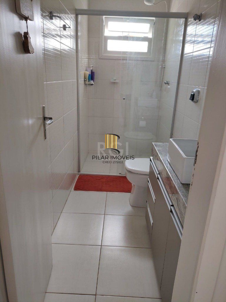 Casa para Venda - 160.78m², 4 dormitórios, sendo 2 suites, 5 vagas - Centro