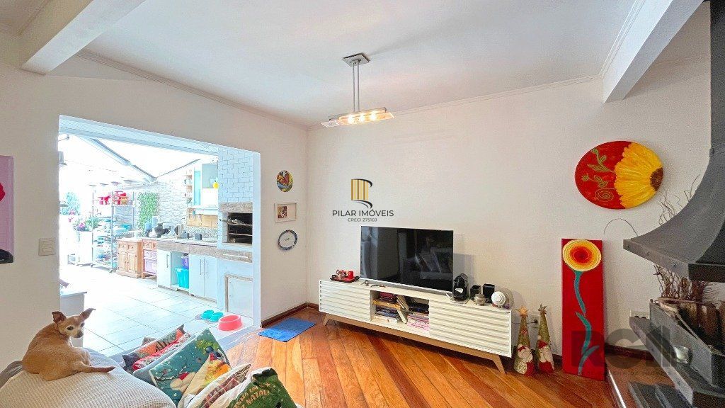Casa para Venda - 176m², 3 dormitórios, sendo 1 suites, 4 vagas - Jardim Isabel