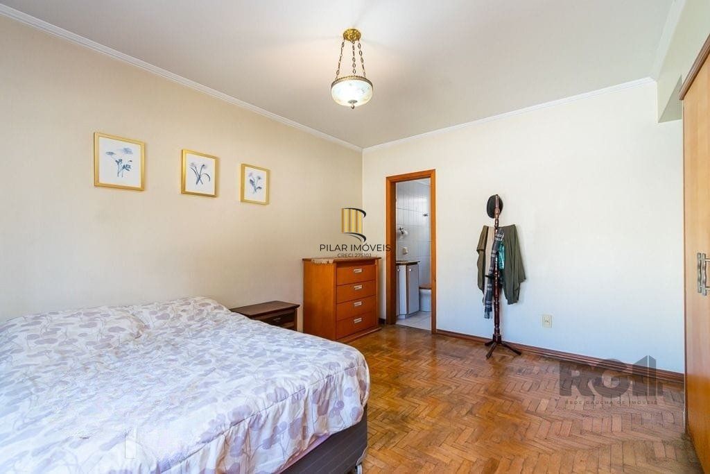 Apartamento 114m² - 3 dormitórios, 2 vagas no bairro São João