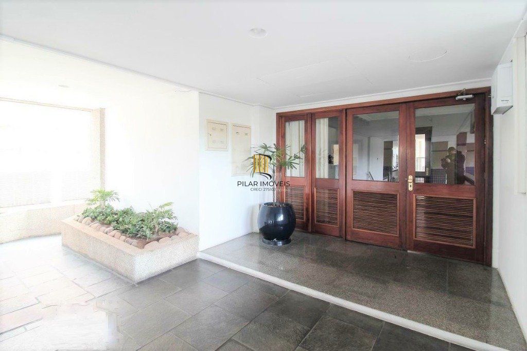 Apartamento para Venda - 72m², 2 dormitórios, 1 vaga - Passo da Areia