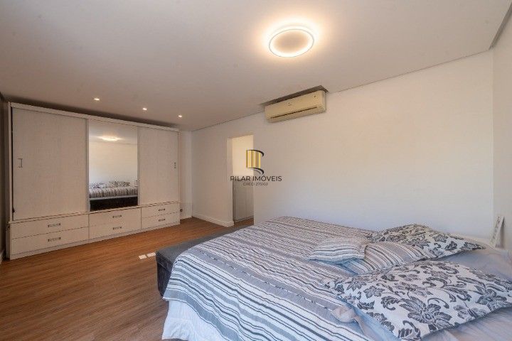 Casa 3 dormitórios no bairro Jardim Isabel