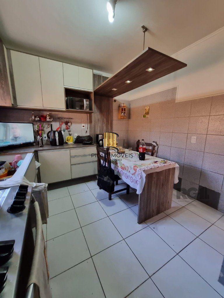 Casa com 5 quartos e espaço gourmet | Próx. à Terceira Perimetral