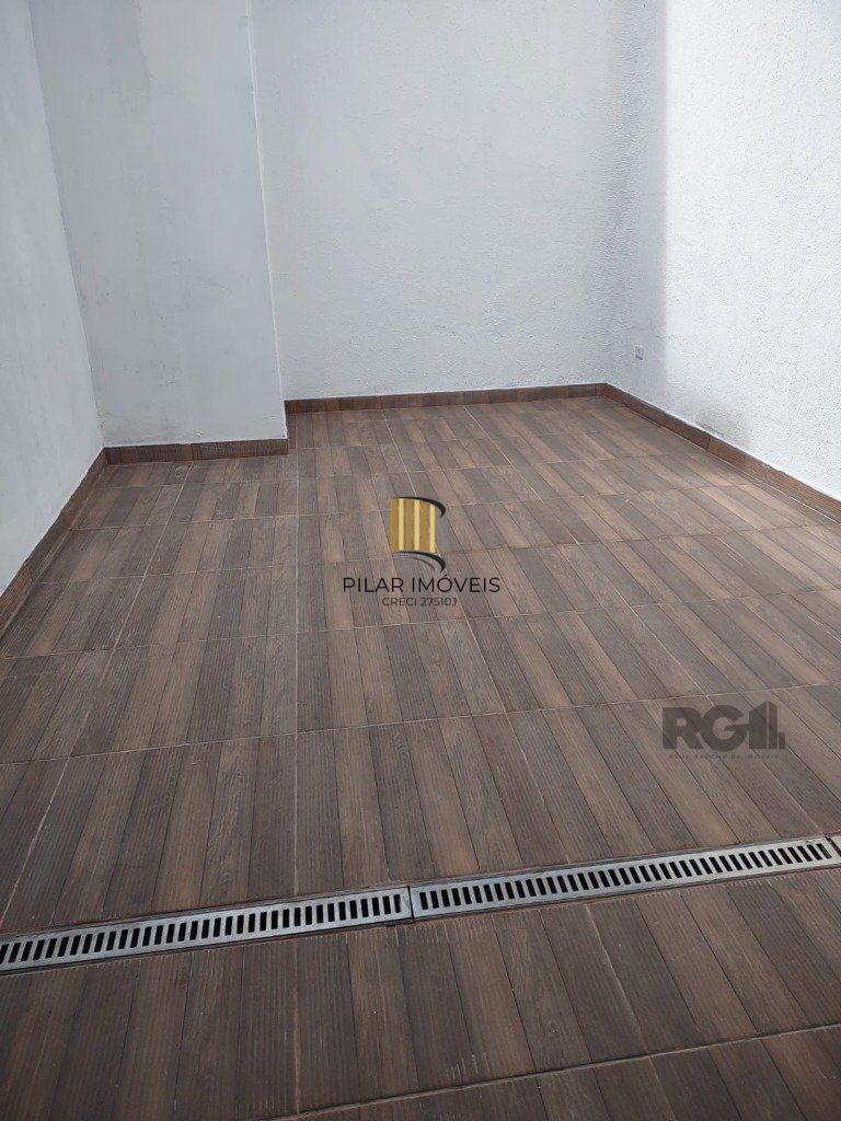 Loja para Venda - 60m², 0 dormitórios, 3 vagas - Petrópolis