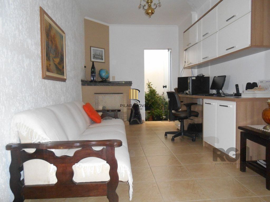Casa 4 dormitórios no bairro Agronomia