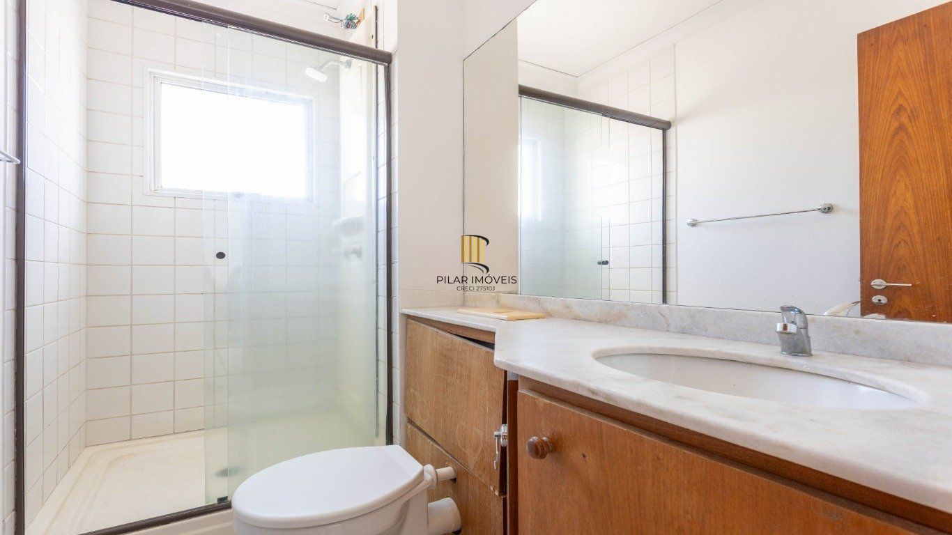 Apartamento com 2 quartos à venda em Partenon, Porto Alegre.